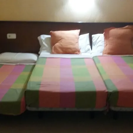 Les Collades Hostel *