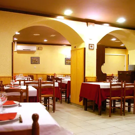 Hostel Les Collades Sort