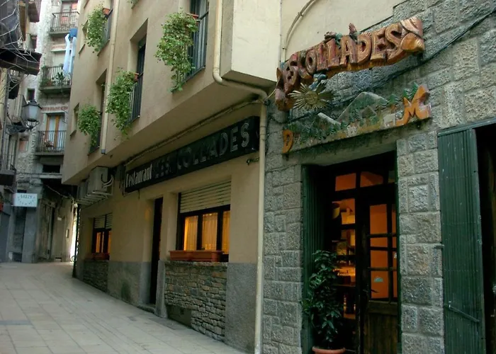 Les Collades Auberge de jeunesse *
